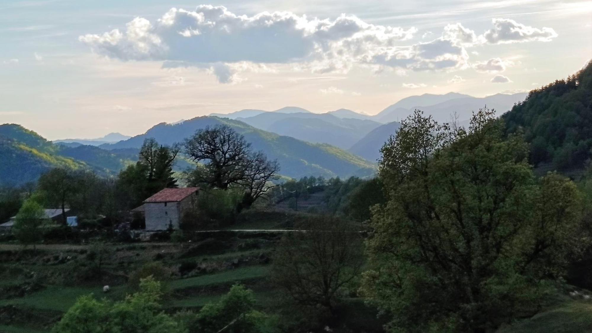 Allotjaments Rurals Can Punti Vallfogona de Ripollès Exterior foto